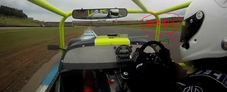 VIDEO: Un pilot ramane cu volanul in mana in mijlocul unei curse VIDEO: Un pilot ramane cu volanul in mana in mijlocul unei curse