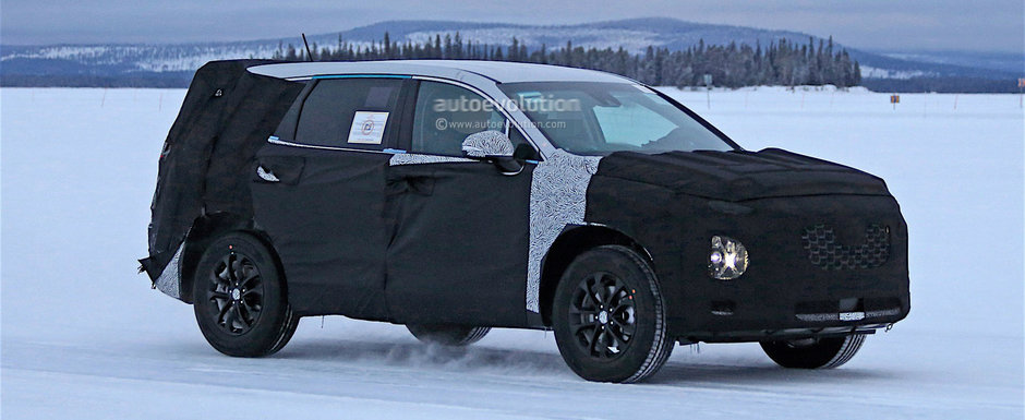 Viitorul Hyundai Santa Fe va veni cu spatiu suficient pentru 8 pasageri Viitorul Hyundai Santa Fe va veni cu spatiu suficient pentru 8 pasageri