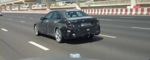 Viitorul Mercedes C-Class, surprins recent in Dubai