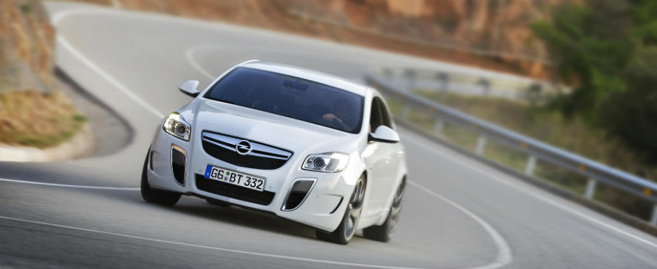 Viitorul Opel Insignia OPC va folosi tractiunea integrala a...Ford-ului Focus RS