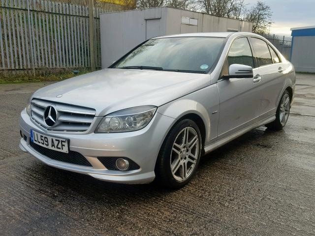 Vindem cute de viteze Mercedes C-Class W204 1.8 Benz