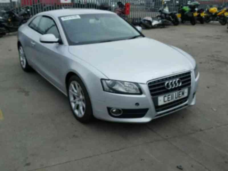 Vindem cutie de viteze Audi A5 (8T3) 2.0tdi