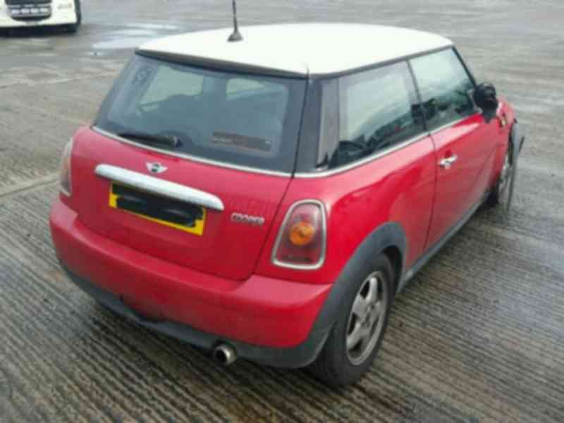 Vindem cutie de viteze Mini cooper 1.6b