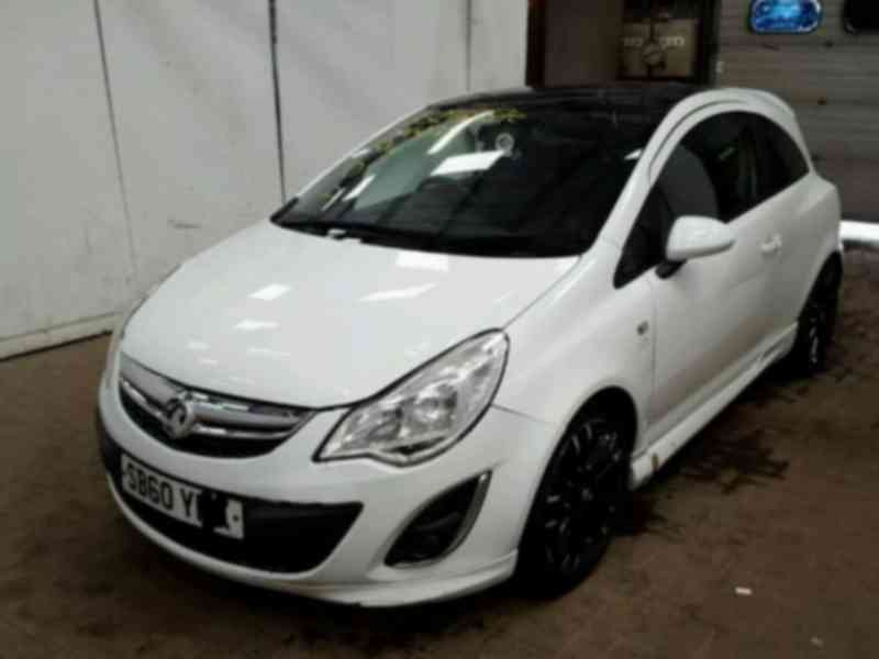 Vindem cutie de viteze Opel Corsa 1.2b