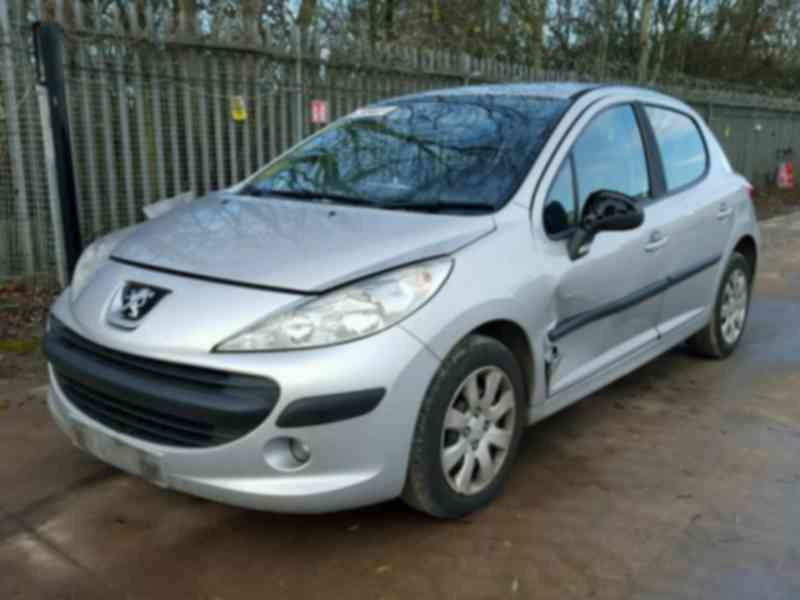 Vindem cutie de viteze Peugeot 207, 1.4benzina
