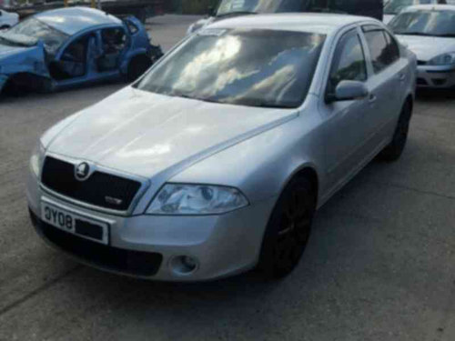 Vindem cutie de viteze Skoda Octavia 2, 2.0tdi