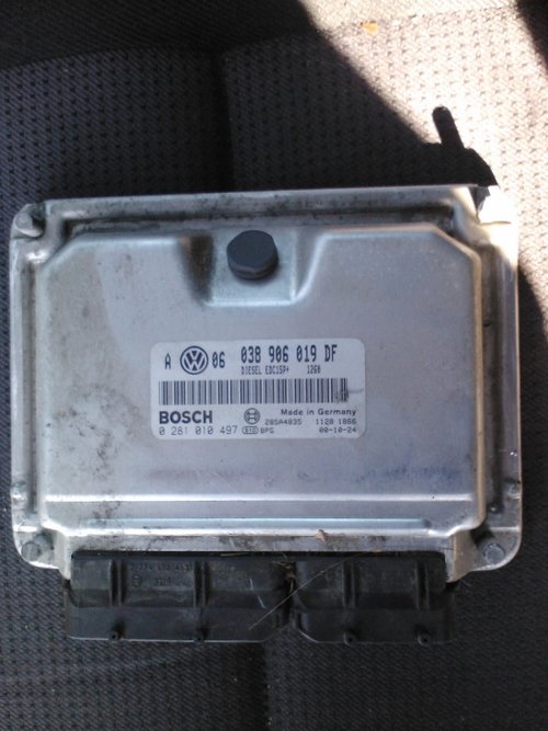 Vindem Ecu Cod 038906019df 0281010497 Vw Bora 1 9 Tdi Atd 101 Cai