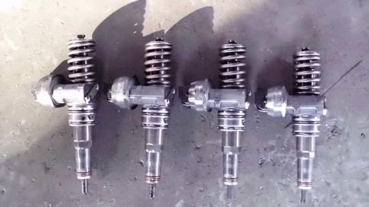 Vindem Injectoare 1 9 Tdi Bls 105 Cai Cu Filtru Particule Audi A3