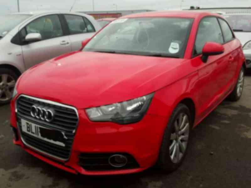 Vindem piese de caroserie Audi A1, 1.2tfsi 2011