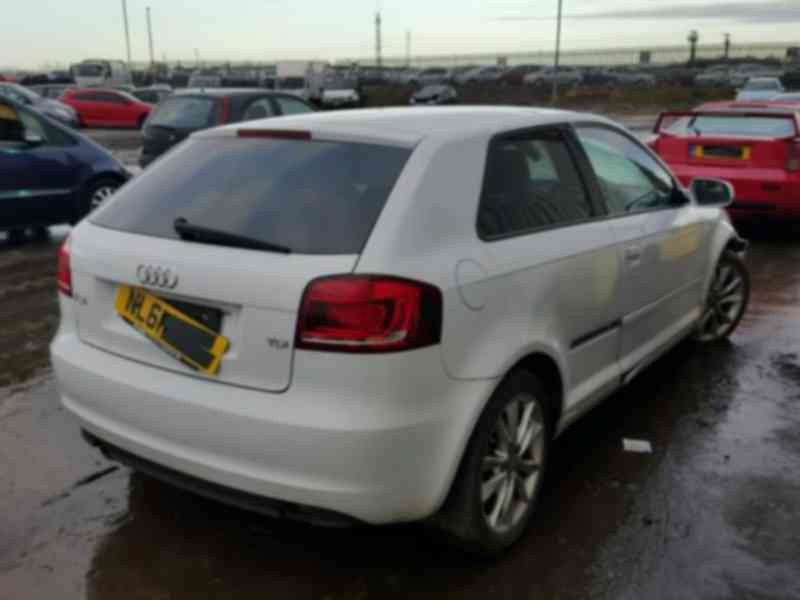 Vindem piese de caroserie Audi A3 coupe 2011, 1.6 tdi