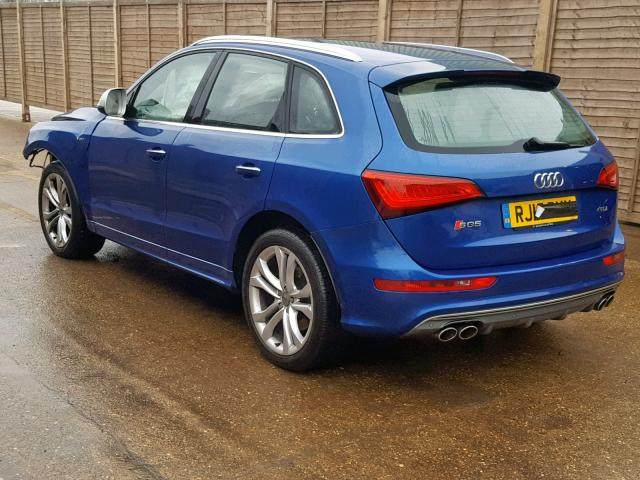 Vindem piese de caroserie Audi Q5 2.0tdi