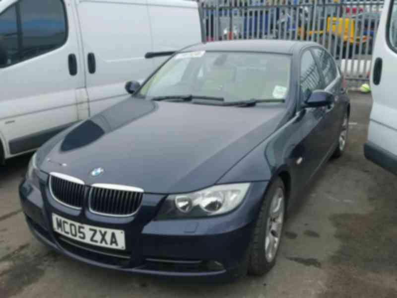 Vindem piese de caroserie BMW 3 (E90) 3.0 D, 306D5
