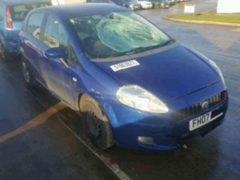 Vindem piese de caroserie Fiat Punto, 1.3m-jet
