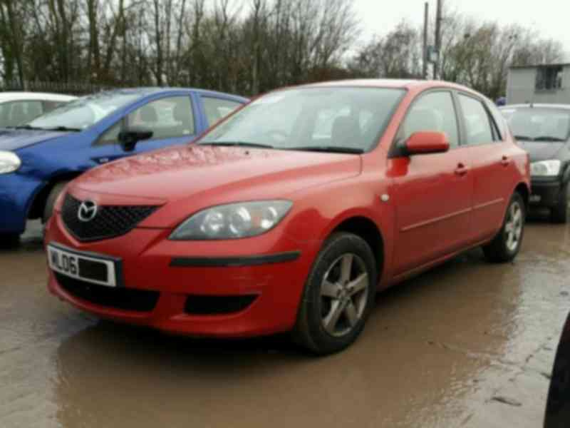 Vindem piese de caroserie Mazda 3, 1.6 benzina