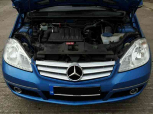 Vindem piese de caroserie Mercedes Clasa A (W169) 2.0CDI