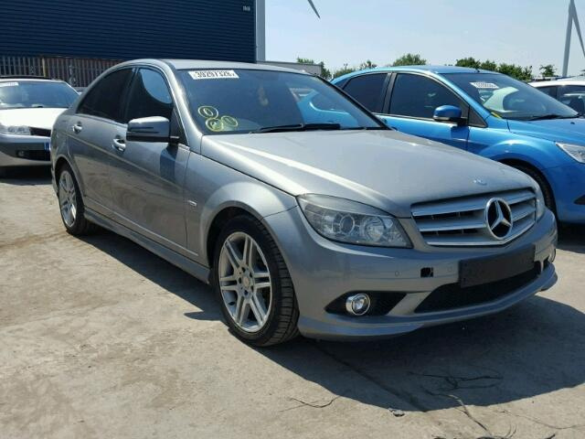 Vindem piese de caroserie Mercedes Clasa C (W204) 2.2cdi