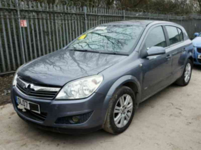 Vindem piese de caroserie Opel Astra H, 1.8b, Z18XER