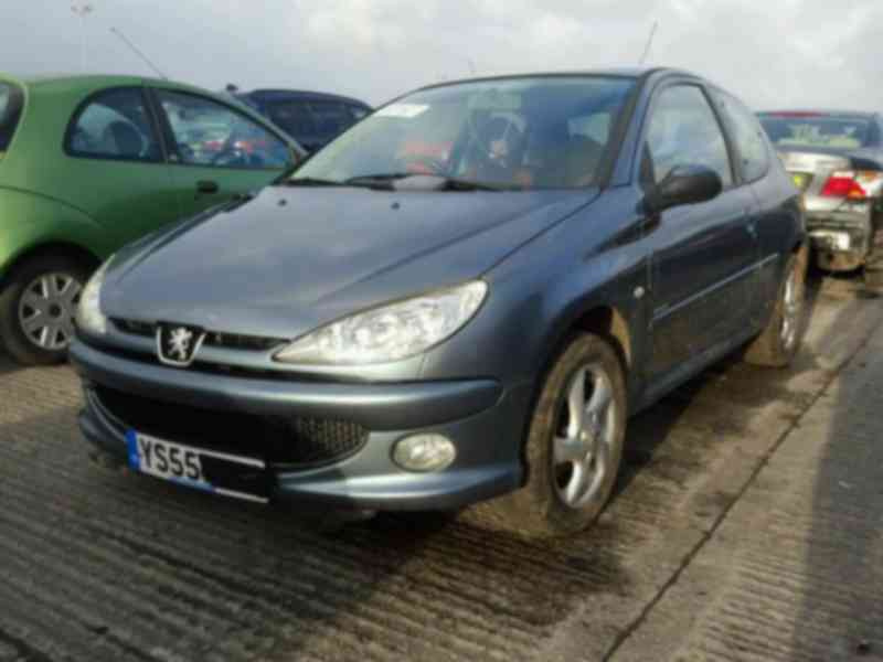 Vindem piese de caroserie Peugeot 206, 1.6hdi