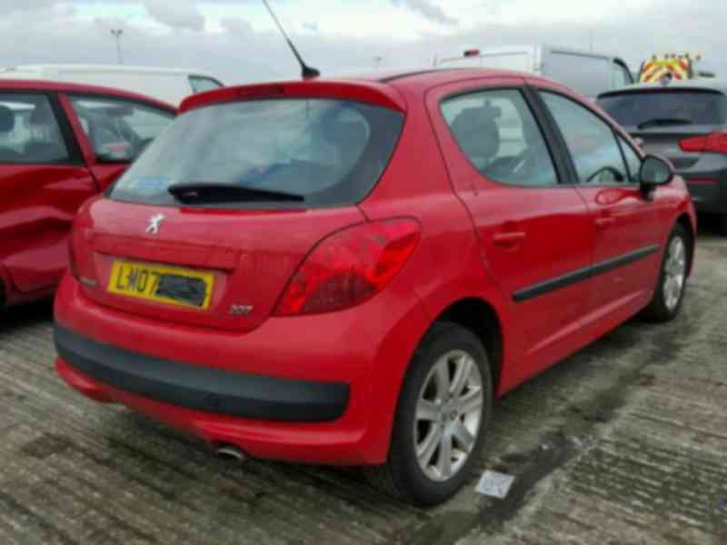 Vindem piese de caroserie Peugeot 207, 1.6hdi