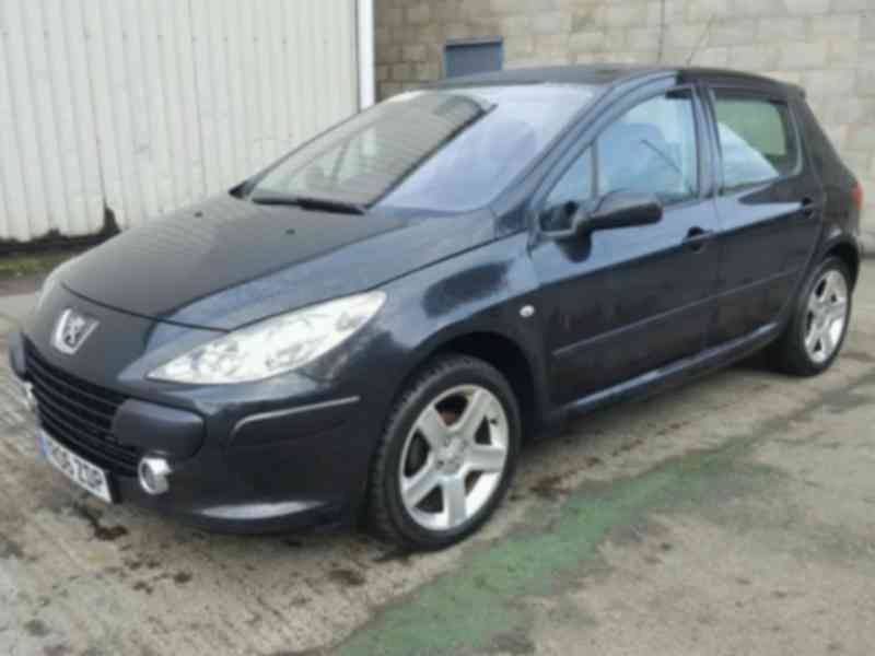 Vindem piese de caroserie Peugeot 307, 1.6b