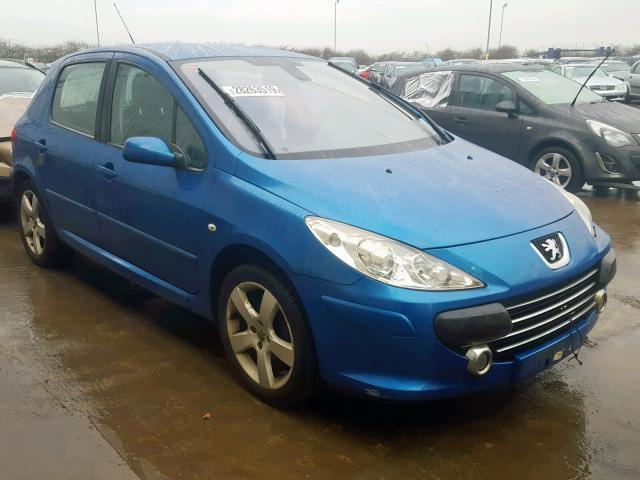 Vindem piese de caroserie Peugeot 307 (3A/C) 1.6 Benz NFU