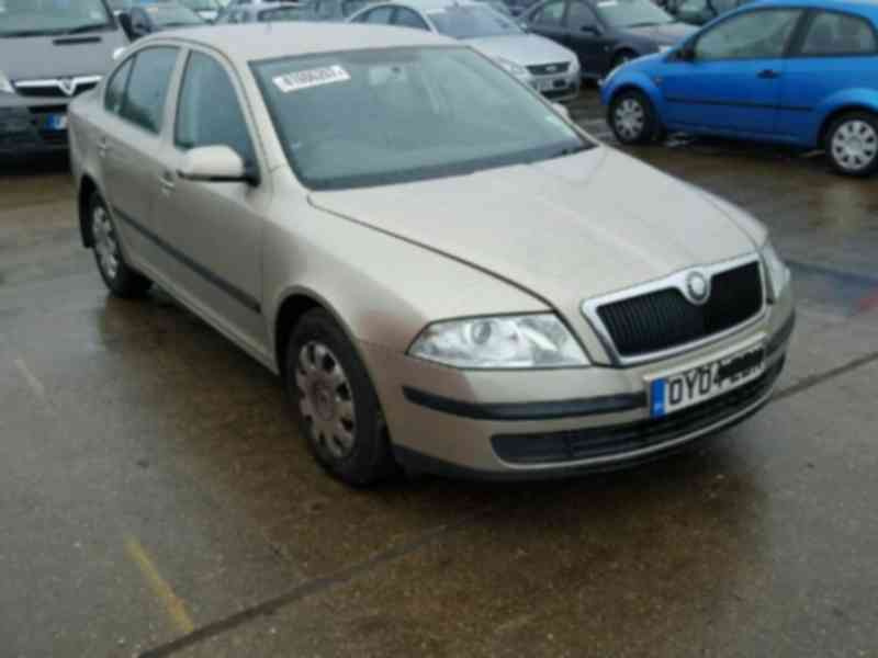 Vindem piese de caroserie Skoda Octavia 2, 2.0tdi BKD