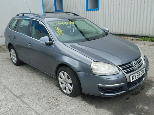 Vindem piese de caroserie Vw Golf 5 Variant 2.0tdi BMM