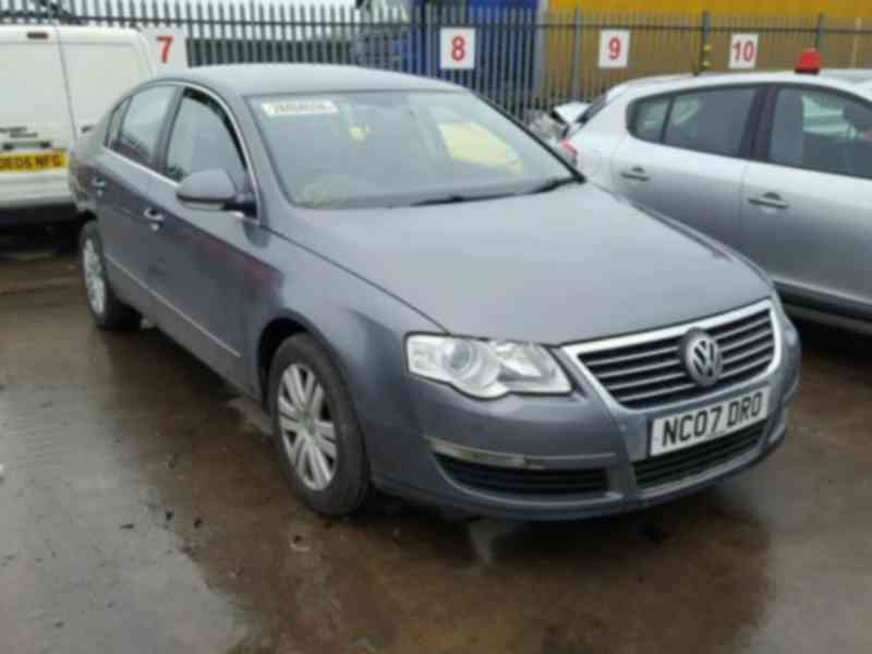 Vindem piese de caroserie Vw Passat 3C2, 2.0tdi