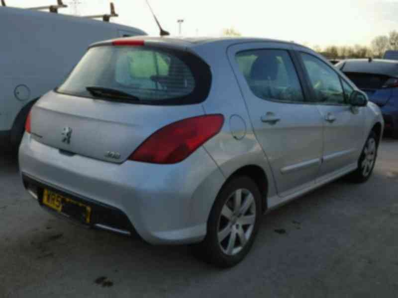 Vindem piese de interiior Peugeot 308 (4A_, 4C_) 2.0 Benz, RFJ