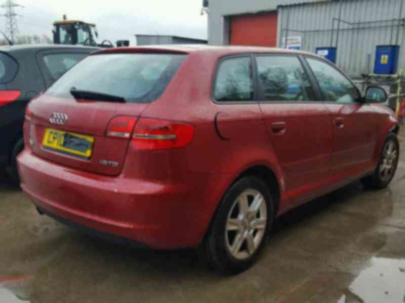 Vindem piese de interior Audi A3 8P, 1.6 tdi CAY