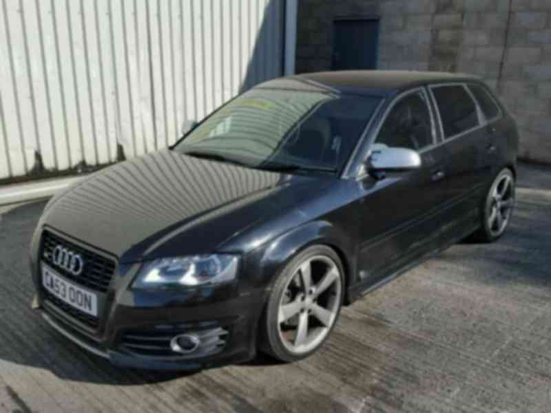 Vindem piese de interior Audi A3 (8P1) 2.0tdi AZV