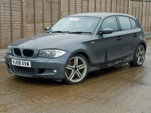 Vindem piese de interior BMW 1 (E81)