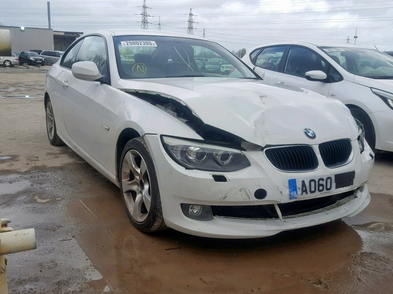 Vindem piese de interior Bmw 3 coupe (E92) 2.0 D N47D20C din dezmembrari