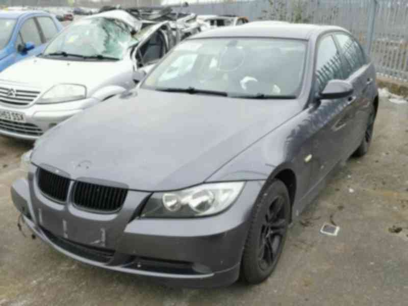 Vindem piese de interior BMW 3 (E90) 3.0 Benz, N55B30A