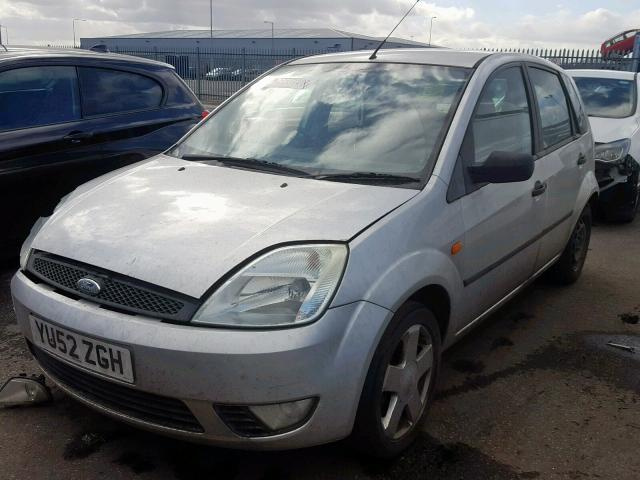 Vindem piese de interior Ford Fiesta 5, 1,4 BENZ FXJA din dezmembrari