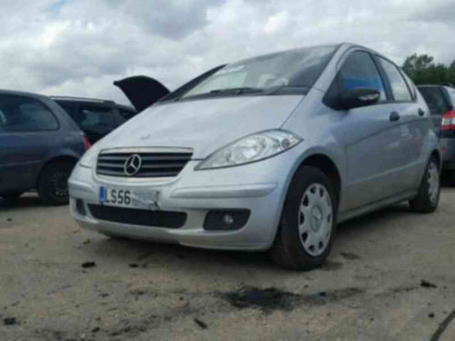 Vindem piese de interior Mercedes Clasa A (W169) 1.5cdi
