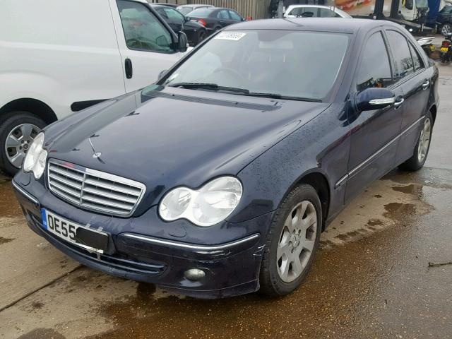 Vindem piese de interior Mercedes Clasa C (W203) 1.8b