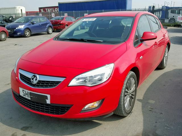Vindem piese de interior Opel Astra J, 1.7 CDTI A17DTR din dezmembrari