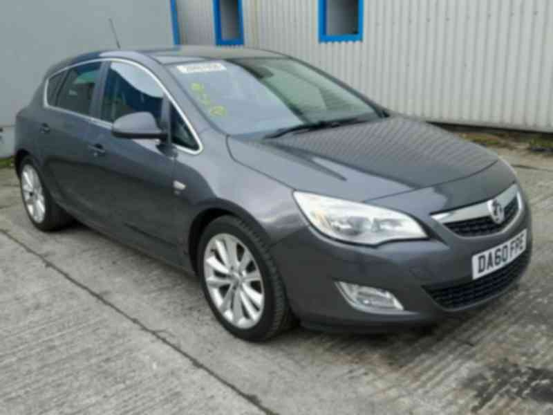 Vindem piese de interior Opel Astra J, 2.0cdti