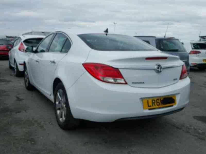 Vindem piese de interior Opel Insignia 2.0cdti