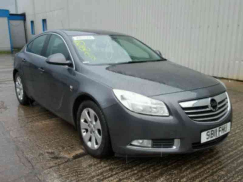 Vindem piese de interior Opel Insignia 2.0cdti