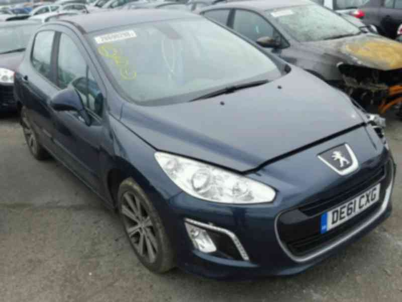 Vindem piese de interior Peugeot 308 (4A_, 4C_) 1.6 Benz, 5FT