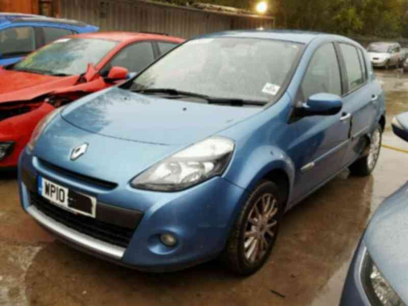 Vindem piese de interior Renault Clio 3 facelift 1.2 benzina