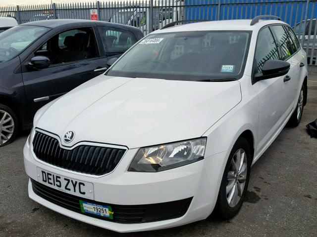 Vindem piese de interior Skoda Octavia 3 Combi (5E5) 1.6 TDI, CLH din dezmembrari