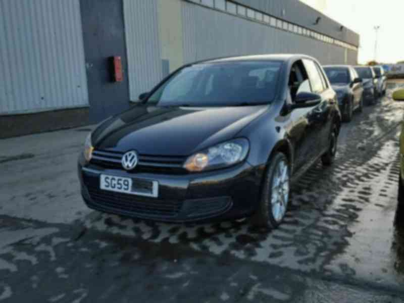 Vindem piese de interior Vw Golf 1.4benzina