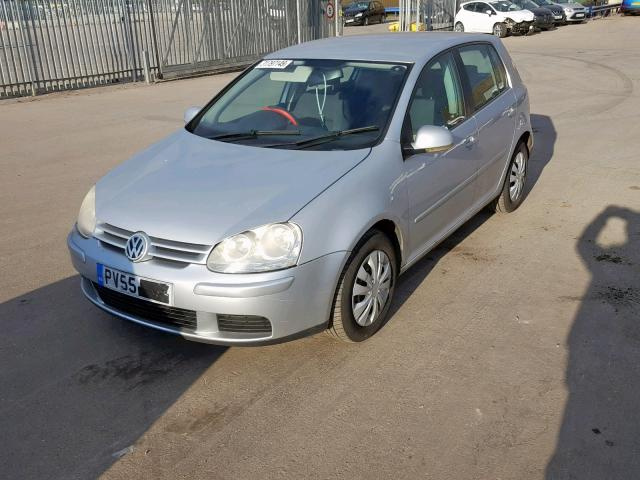 Vindem piese de interior Vw Golf 5 (1K1) 1.9 tdi