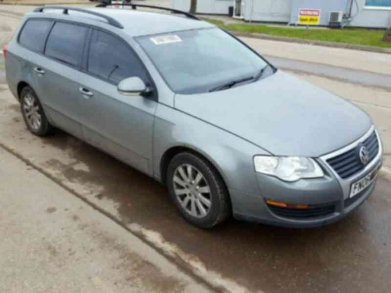 Vindem piese de interior Vw Passat Variant (3C5) 2.0tdi, BKP