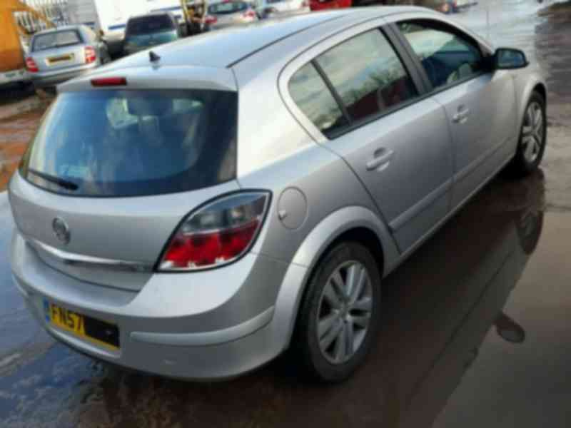 Vindem piese de suspensie Opel Astra H, 1.7cdti Z17DT