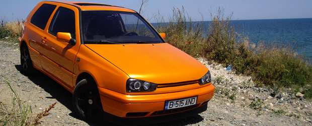 Visul unei nopti de vara: VW Golf 3 by Andrei