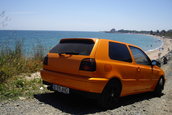 Visul unei nopti de vara: VW Golf 3 by Andrei